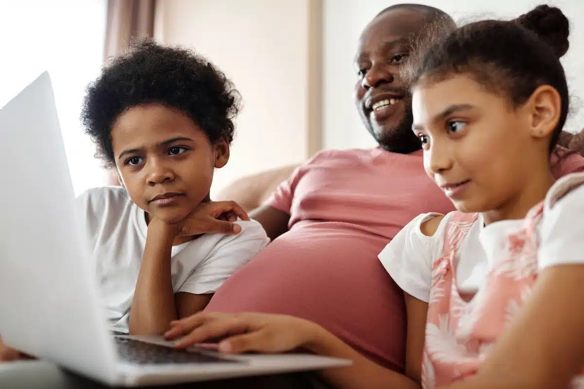 famille  technologie