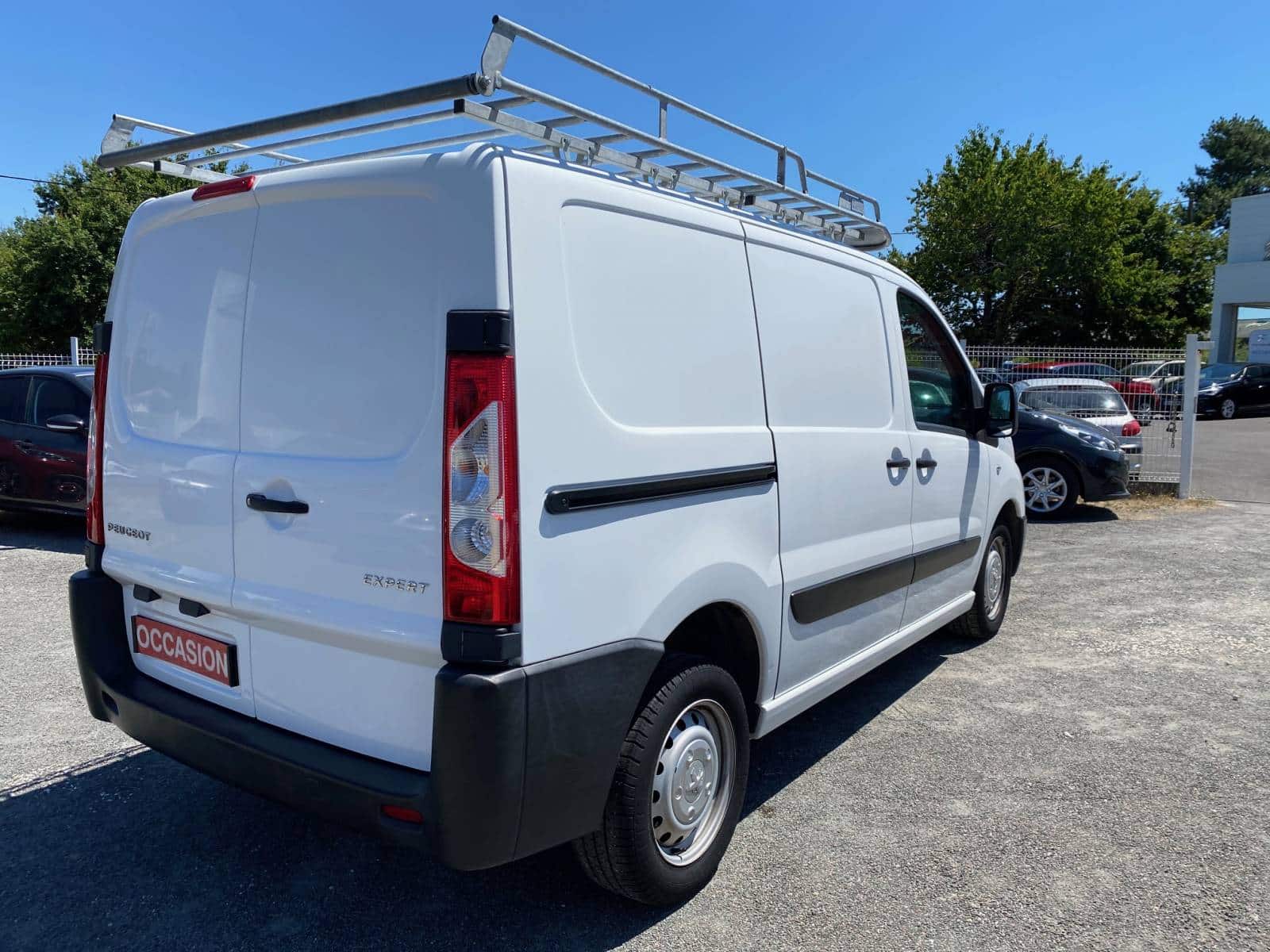 fourgon utilitaire d’occasion