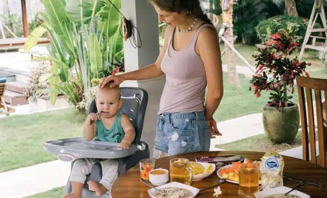 Les critères de choix d’une chaise haute évolutive pour bébé