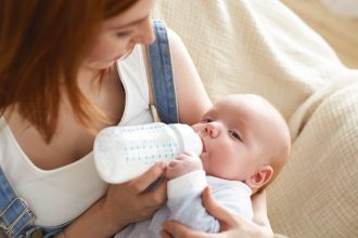 Guide d'achat : comment choisir le biberon idéal en pharmacie ?